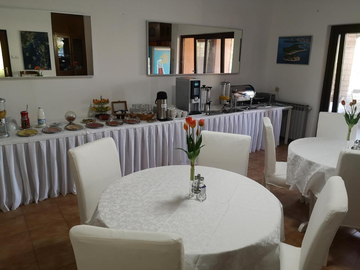 Bed & Breakfast Anita Medulin Dış mekan fotoğraf